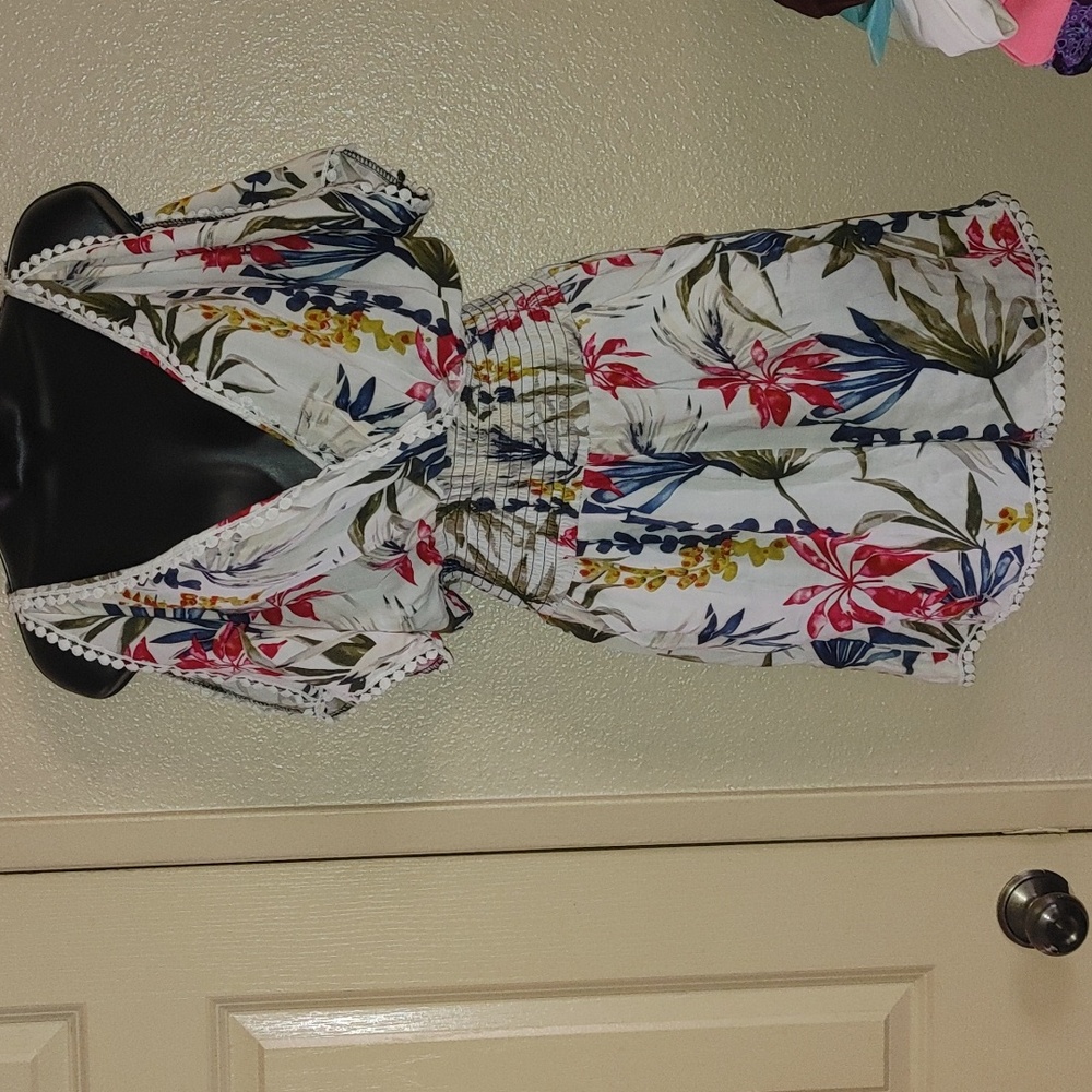 Paris Pink White Floral Romper - Picture 1 of 7